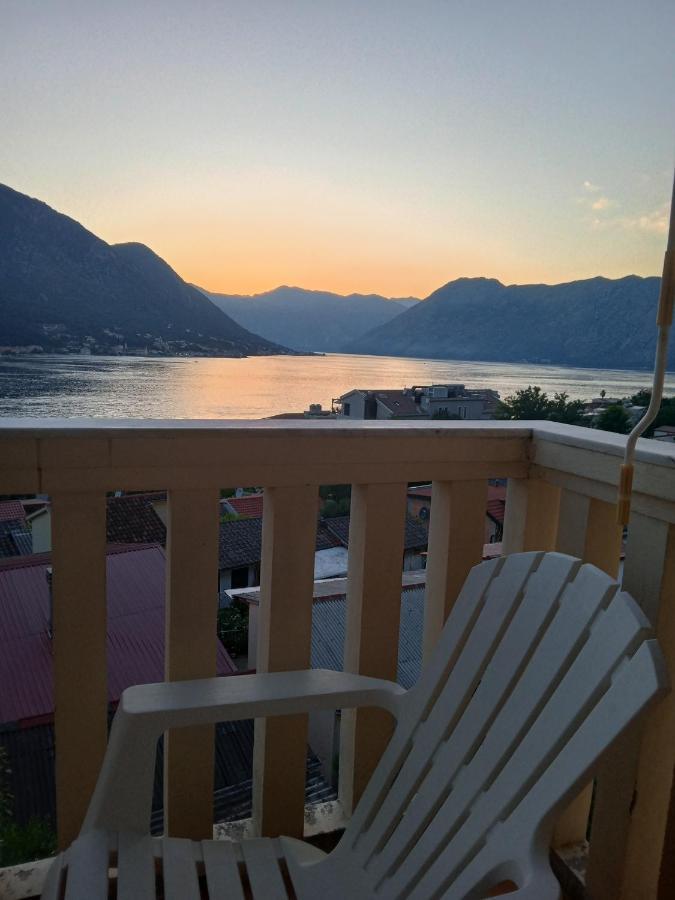 Apartment Bella Vista Kotor Luaran gambar