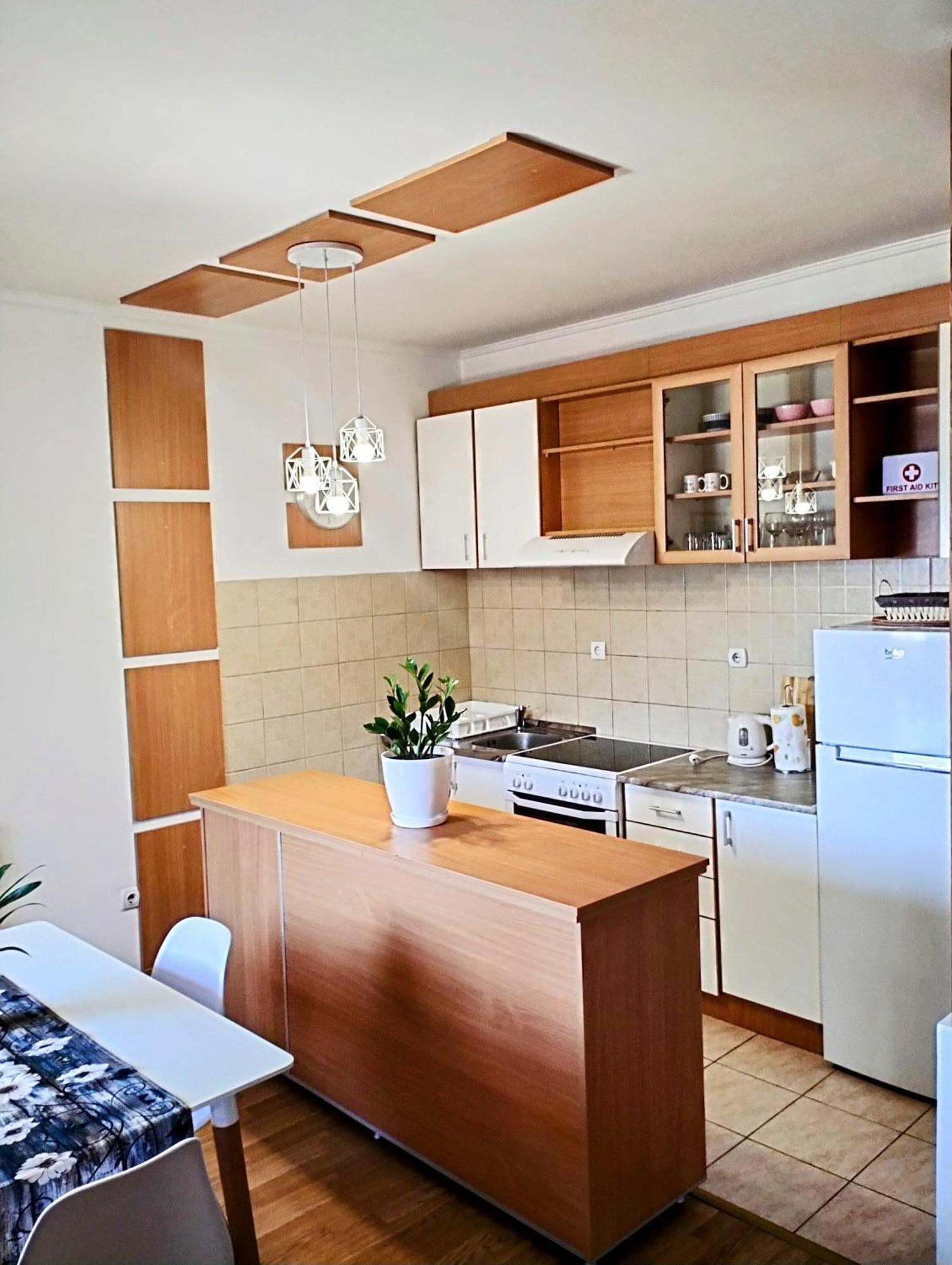 Apartment Bella Vista Kotor Luaran gambar